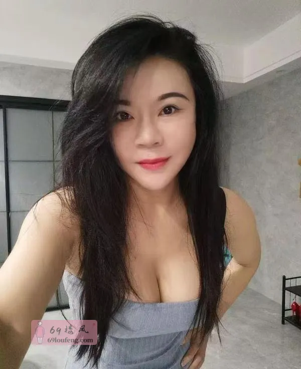 大奶熟女飘雪 - 福建-厦门 楼凤实拍第3张