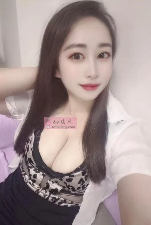 台风天巨乳少妇 - 广东-广州 楼凤实拍第3张