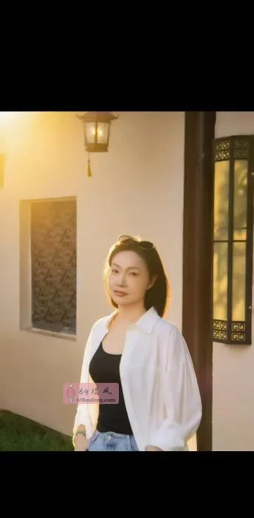 骚货老师靓颖 - 湖北-武汉 楼凤实拍第3张