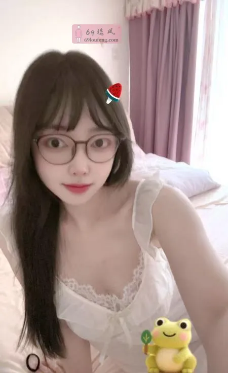 温柔大胸眼镜老师 - 广东-深圳 楼凤实拍第2张
