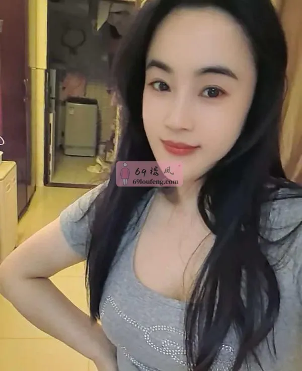 风骚身材珊珊老师 - 广东-深圳 楼凤实拍第2张