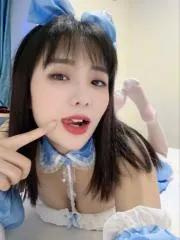 风情万种大胸花花 广东 - 广州线下实拍无遮挡