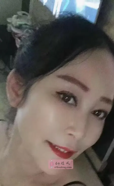 成都熟女老师柔柔 - 四川-成都 楼凤实拍第2张