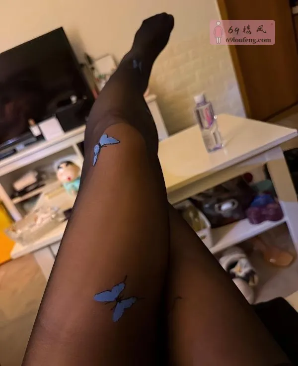 南山黑丝巨乳沫沫 - 广东-深圳 楼凤实拍第4张