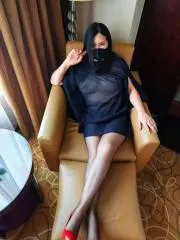 临平性价比泄火少妇 真实工作室环境 (地点：浙江 - 杭州)