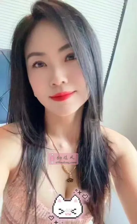 美腿美胸燕子 - 广东-广州 楼凤实拍第2张