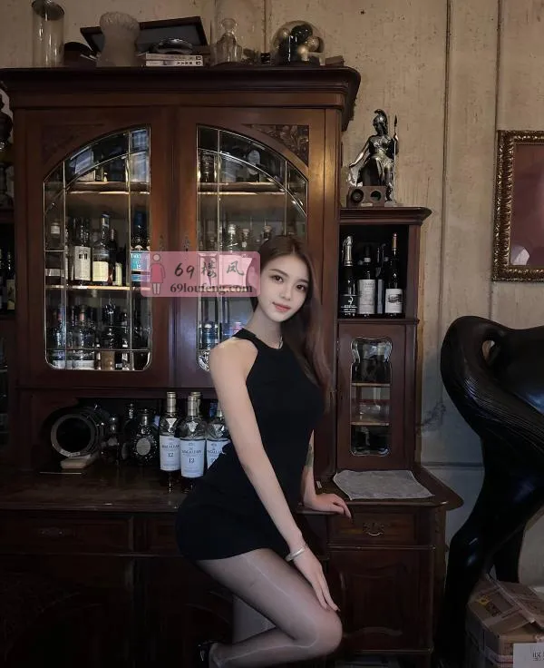 魔鬼身材高质量老师 - 广东-深圳 楼凤实拍第2张