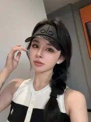 广东 - 深圳喝茶交流实拍 - 身材火辣可可