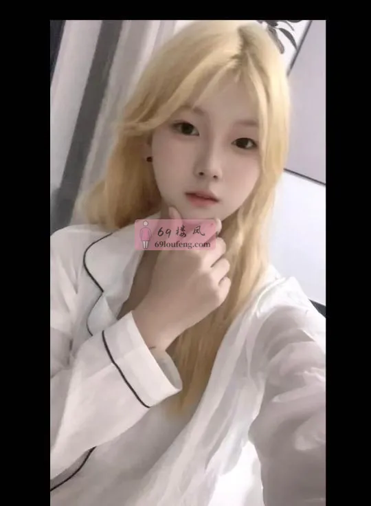 颜值在线三点粉两嫩妹 - 江苏-南京 楼凤实拍第3张