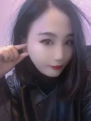 毒龙骚妇波波 真实工作室环境 (地点：江西 - 南昌)