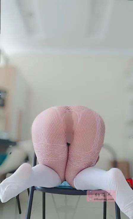 肥臀楼凤泄火 - 江苏-苏州 楼凤实拍第3张