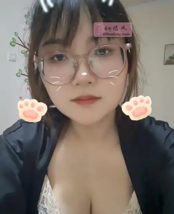 服务型大奶眼睛妹 - 安徽-合肥 楼凤实拍第3张