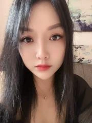 武汉武昌杨家湾骚货 真实工作室环境 (地点：湖北 - 武汉)