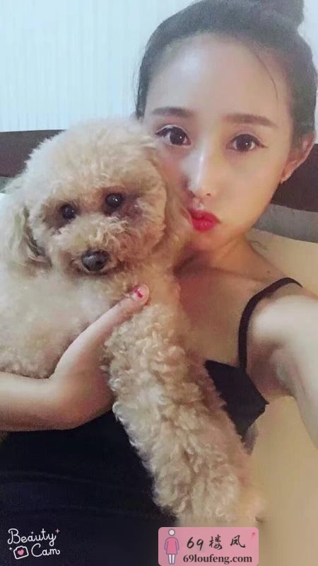 兼职小姐姐 - 江苏-南京 楼凤实拍第1张