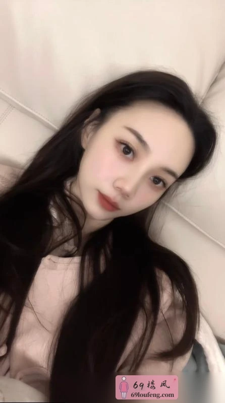 颜值女友型小表妹 - 上海-浦东新区 楼凤实拍第2张