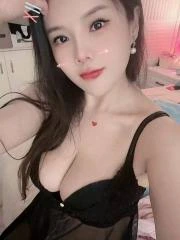 湖北 - 武汉 资深老司机分享：光谷大奶兰兰 现场图