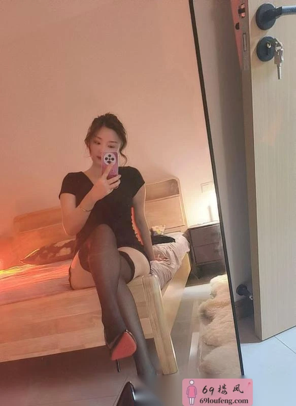 吴中小少妇甜甜 - 江苏-苏州 楼凤实拍第4张