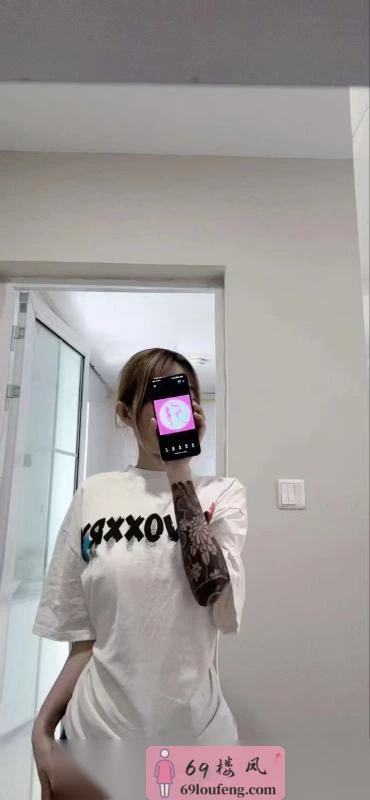 东北花臂妹 - 河北-唐山 楼凤实拍第1张