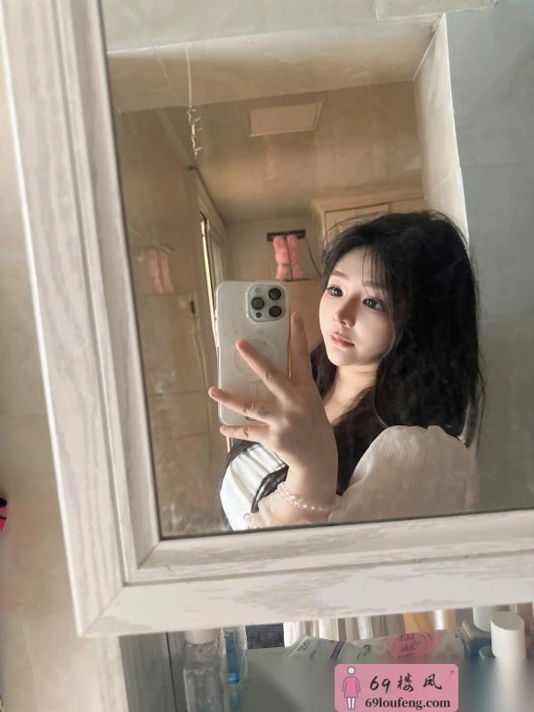 深圳骚货娇娇老师 - 广东-深圳 楼凤实拍第3张