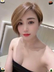 气质温柔姐姐 真实工作室环境 (地点：浙江 - 杭州)