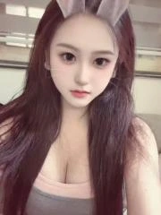 广东 - 深圳 宅男福利推荐：罗湖性感大胸妹 实景