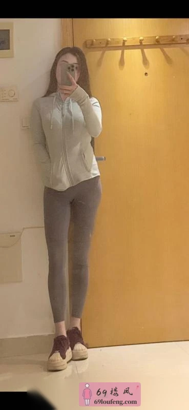 长腿嘉佳老师 - 广东-深圳 楼凤实拍第1张
