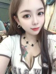 广东 - 广州 女友感舌吻御姐 纯天然无科技实景