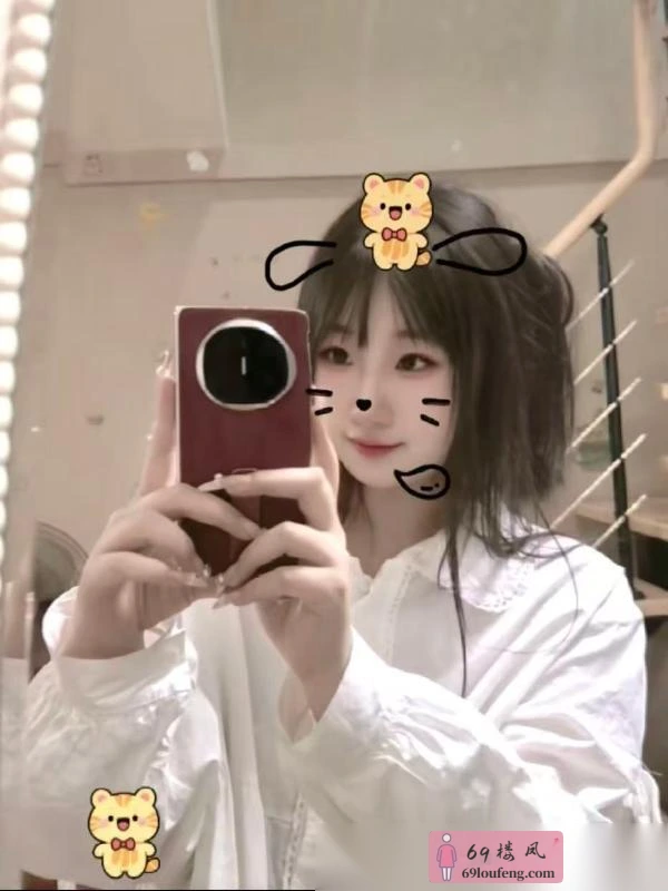 大胸萝莉妹 - 辽宁-沈阳 楼凤实拍第4张