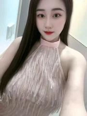 上城天然E胸骚货 在线预约参考图 - 浙江 - 杭州站街快餐