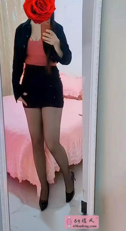 翘臀骚妇媚姐 - 福建-福州 楼凤实拍第3张