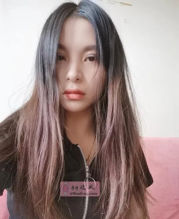 汉口火车站小女人 - 湖北-武汉 楼凤实拍第2张