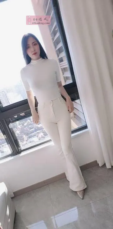 性感苗条长腿老师 - 江苏-常州 楼凤实拍第1张