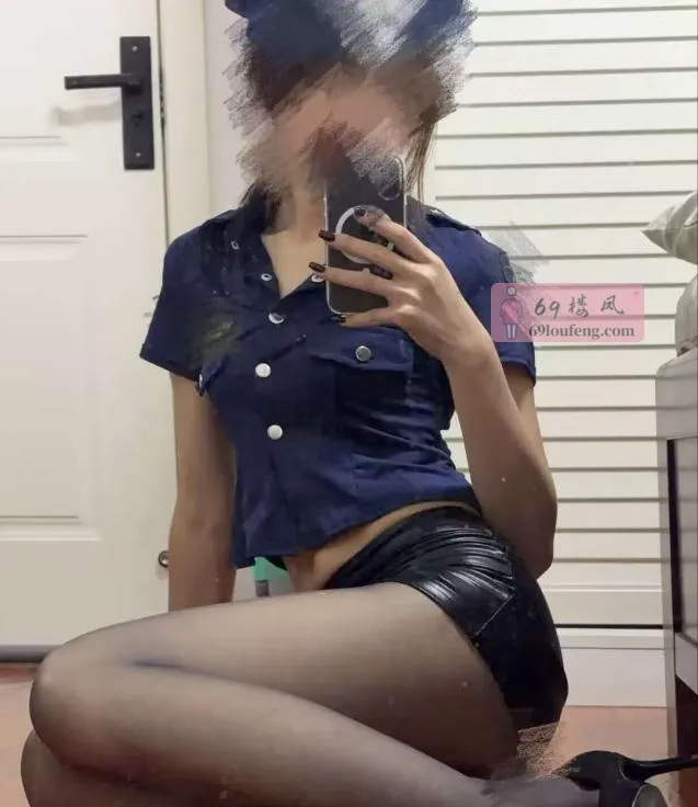 口爆长腿cos御姐 - 江苏-南京 楼凤实拍第2张