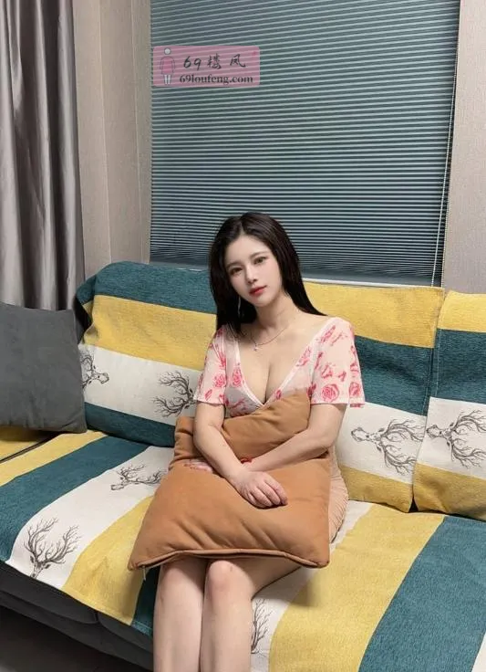 上城身材肥美大胸妹 - 浙江-杭州 楼凤实拍第1张