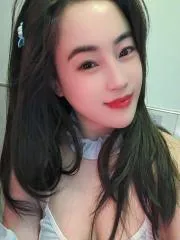 龙华珊珊 广东 - 深圳线下实拍无遮挡