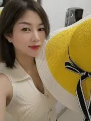 风骚少妇贝贝 广东 - 广州同城兼职实景展示