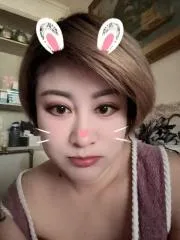 济南个体少妇 真实工作室环境 (地点：山东 - 济南)