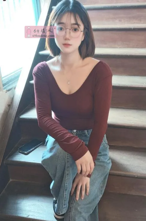 广州眼镜小娘野子 - 广东-广州 楼凤实拍第4张