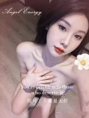 点击查看 浙江 - 杭州 滨江温柔服务御姐舒艺 更多实拍详情