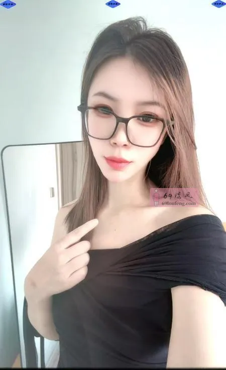 铁西反差眼镜妹 - 辽宁-沈阳 楼凤实拍第1张