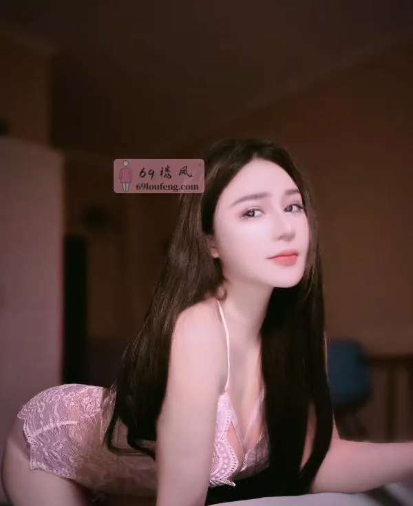 维族小美 - 四川-成都 楼凤实拍第1张