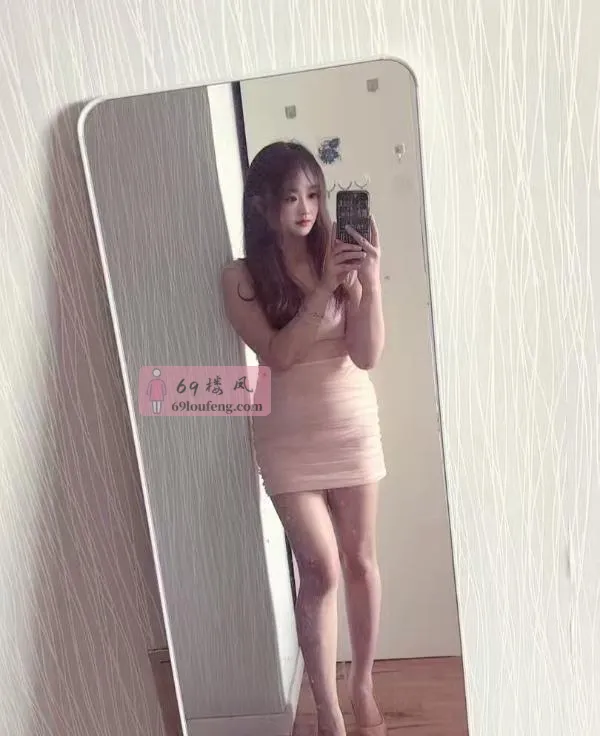 超级会玩的二二老师 - 江苏-南京 楼凤实拍第3张