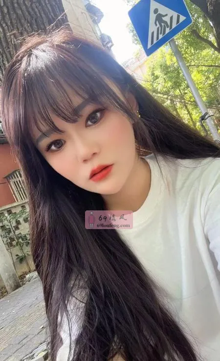 武侯年轻粉嫩小师妹 - 四川-成都 楼凤实拍第1张