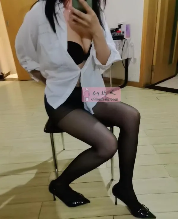 吴中小可爱燕燕特别骚 - 江苏-苏州 楼凤实拍第4张