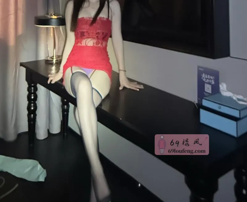 大长腿翘臀诗诗 - 广东-广州 楼凤实拍第3张