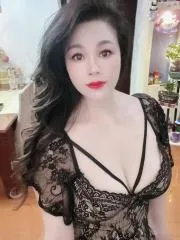 点击查看 重庆 - 南岸区 有韵味的人妻 更多实拍详情