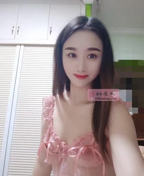 长腿美女 - 重庆-渝中区 楼凤实拍第1张