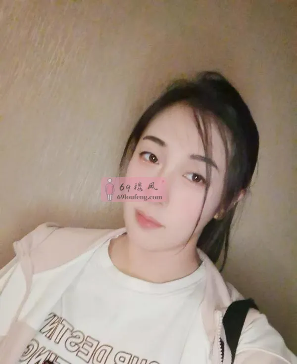 胸大屁股大会动还会夹 - 辽宁-沈阳 楼凤实拍第2张