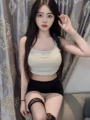 广东 - 深圳 附近最火老师 性感身材长腿女友萱萱 照片墙