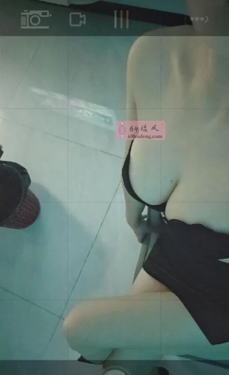 高个东北大奶小姐姐 - 湖北-武汉 楼凤实拍第1张